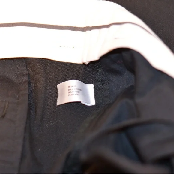 GAP Slip Cropped Black Stretch Work Pant Size 4 - Picture 3 of 4